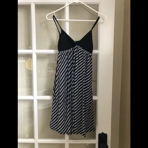 Spendid Size Small Babydoll dress with pockets